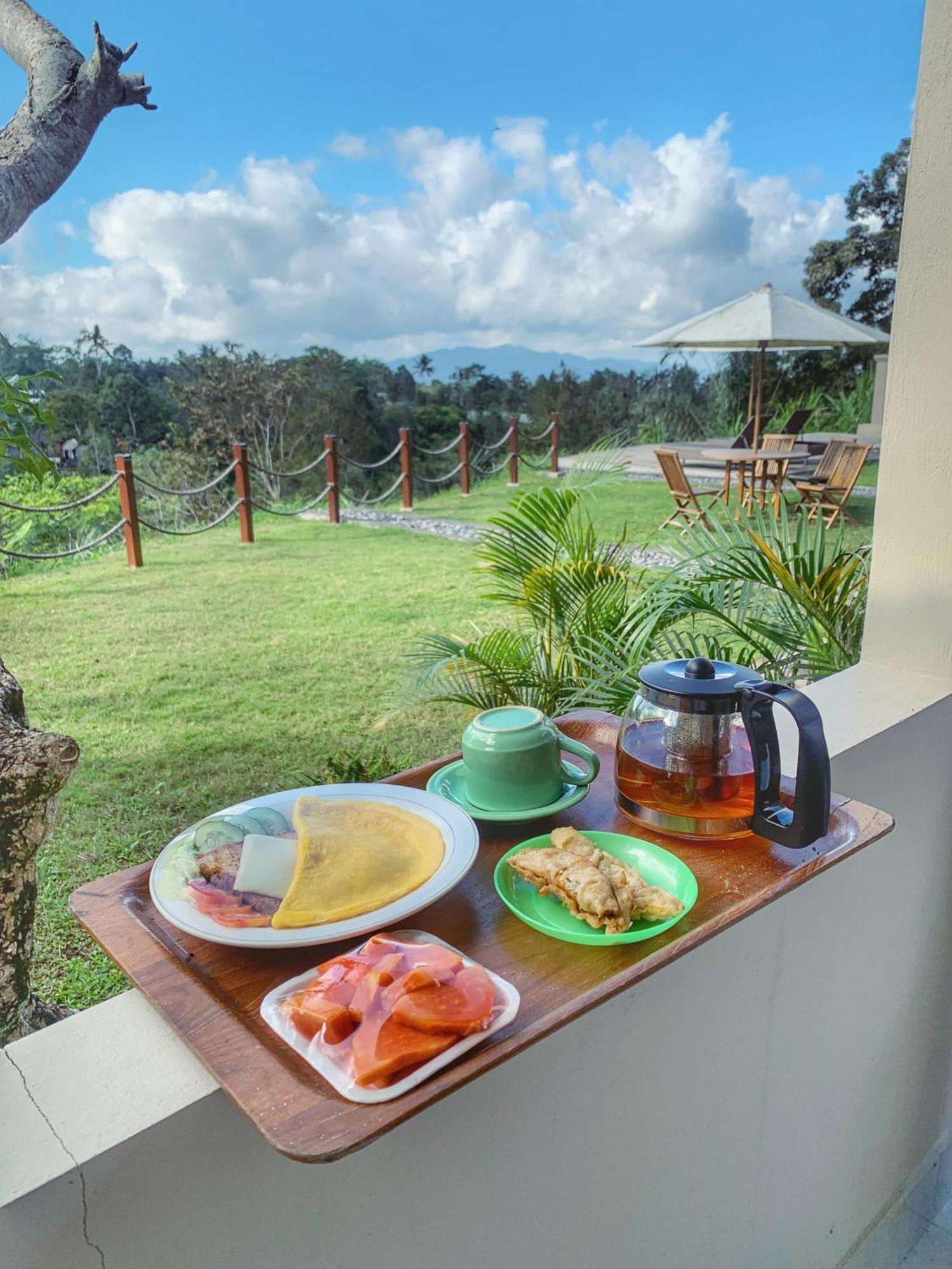 Besakih Homestay & Villa Экстерьер фото